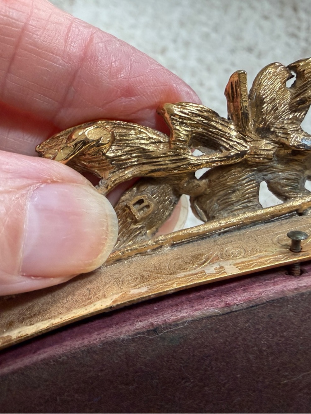 Matson vintage 24k gold vanity tray mirror bird and floral design. Velvet back. - Picture 6 of 16